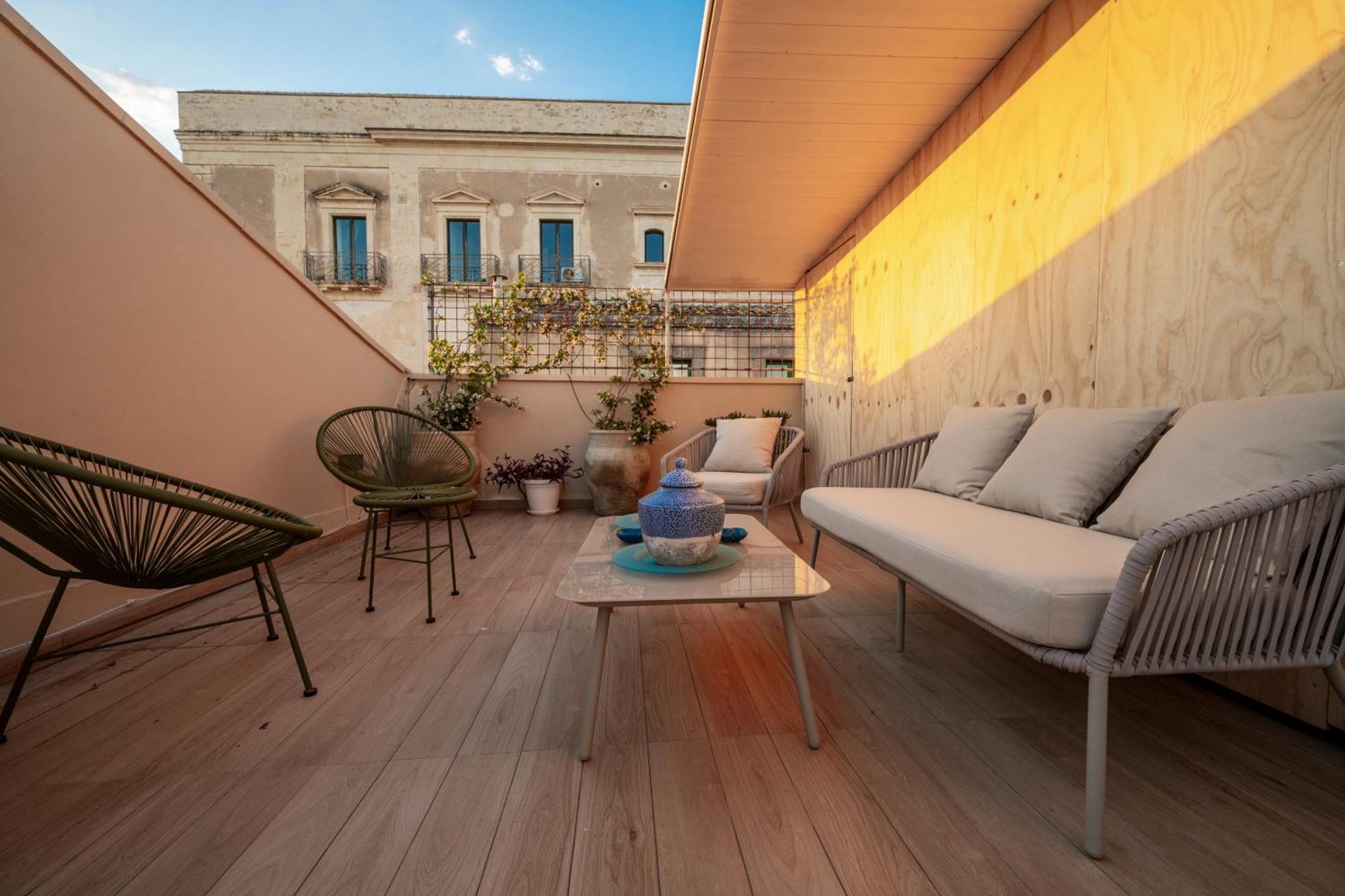 Panorama Suites Noto - Adults Only Exterior photo