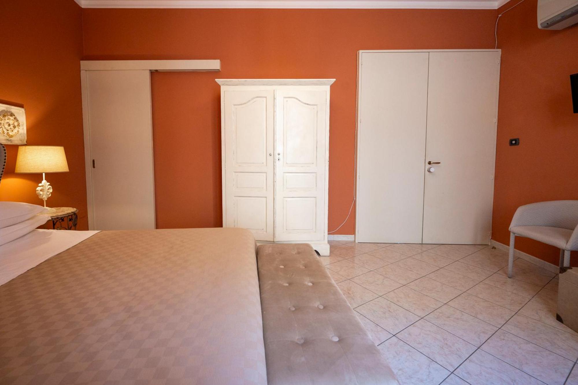 Panorama Suites Noto - Adults Only Exterior photo