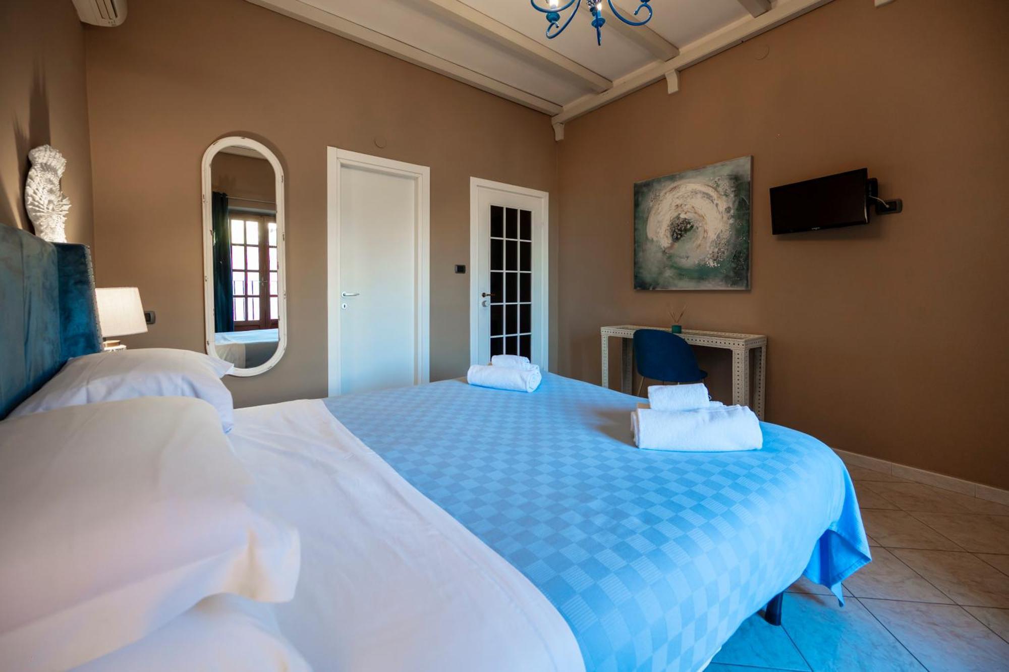 Panorama Suites Noto - Adults Only Exterior photo